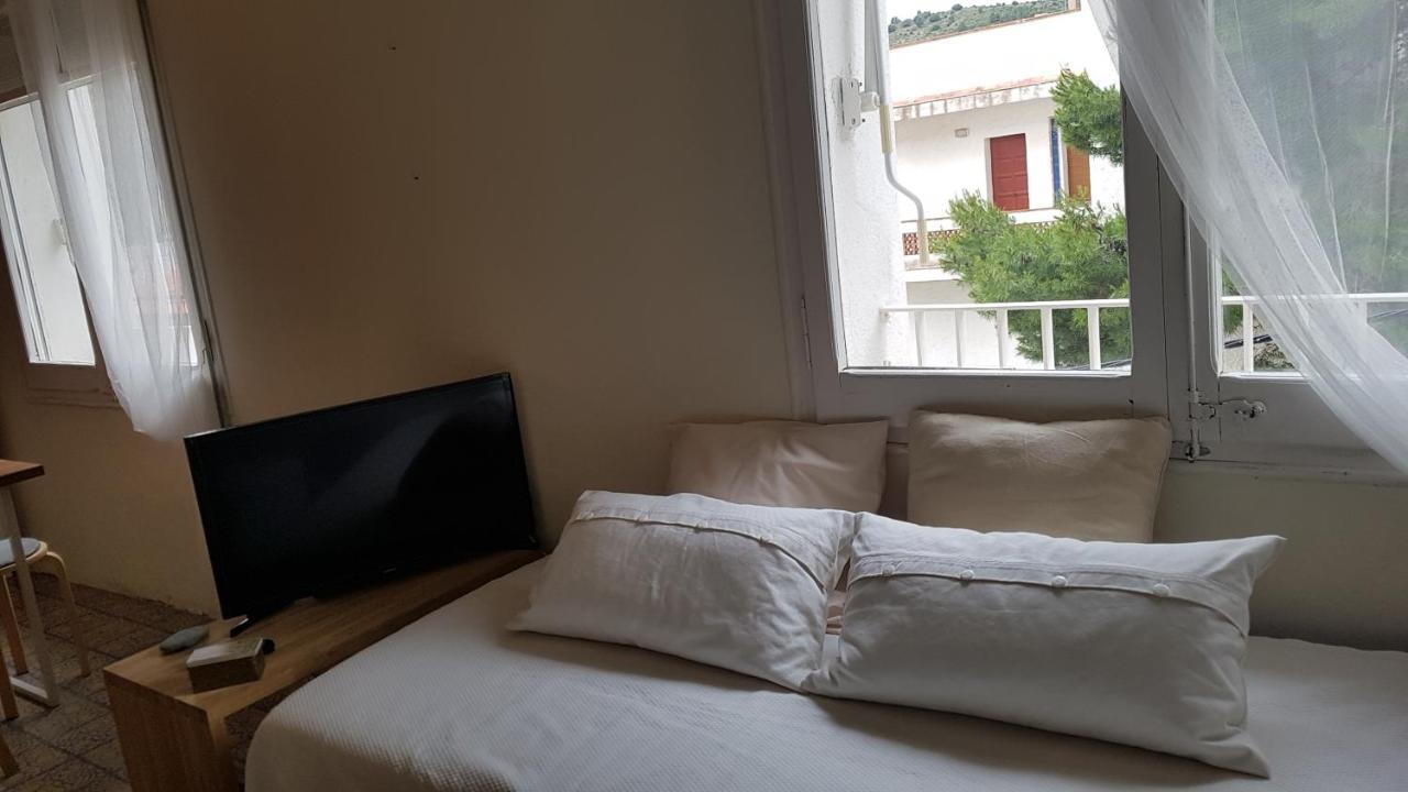 Colera Apartament Port Daire Dış mekan fotoğraf